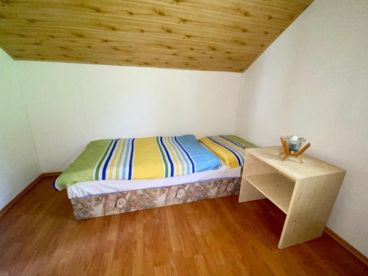 Apartmany Alma Vyhne Extérieur photo